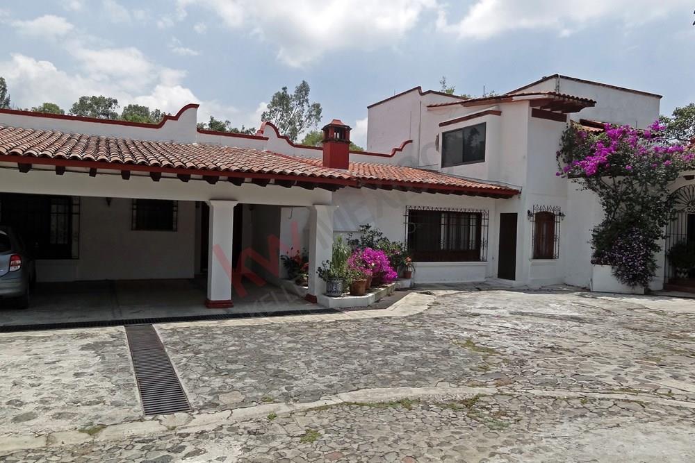 Casa En Privada Con Vigilancia En Buenavista Junto A Rancho Cort S