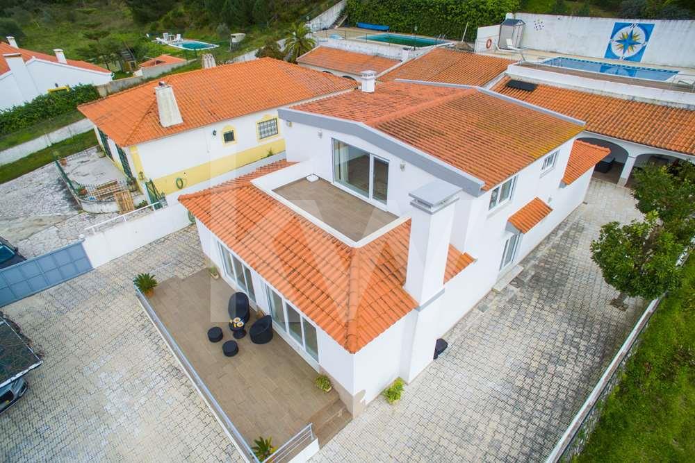 Magnífica moradia T3 remodelada em Cabanas, na freguesia da Quinta do Anjo