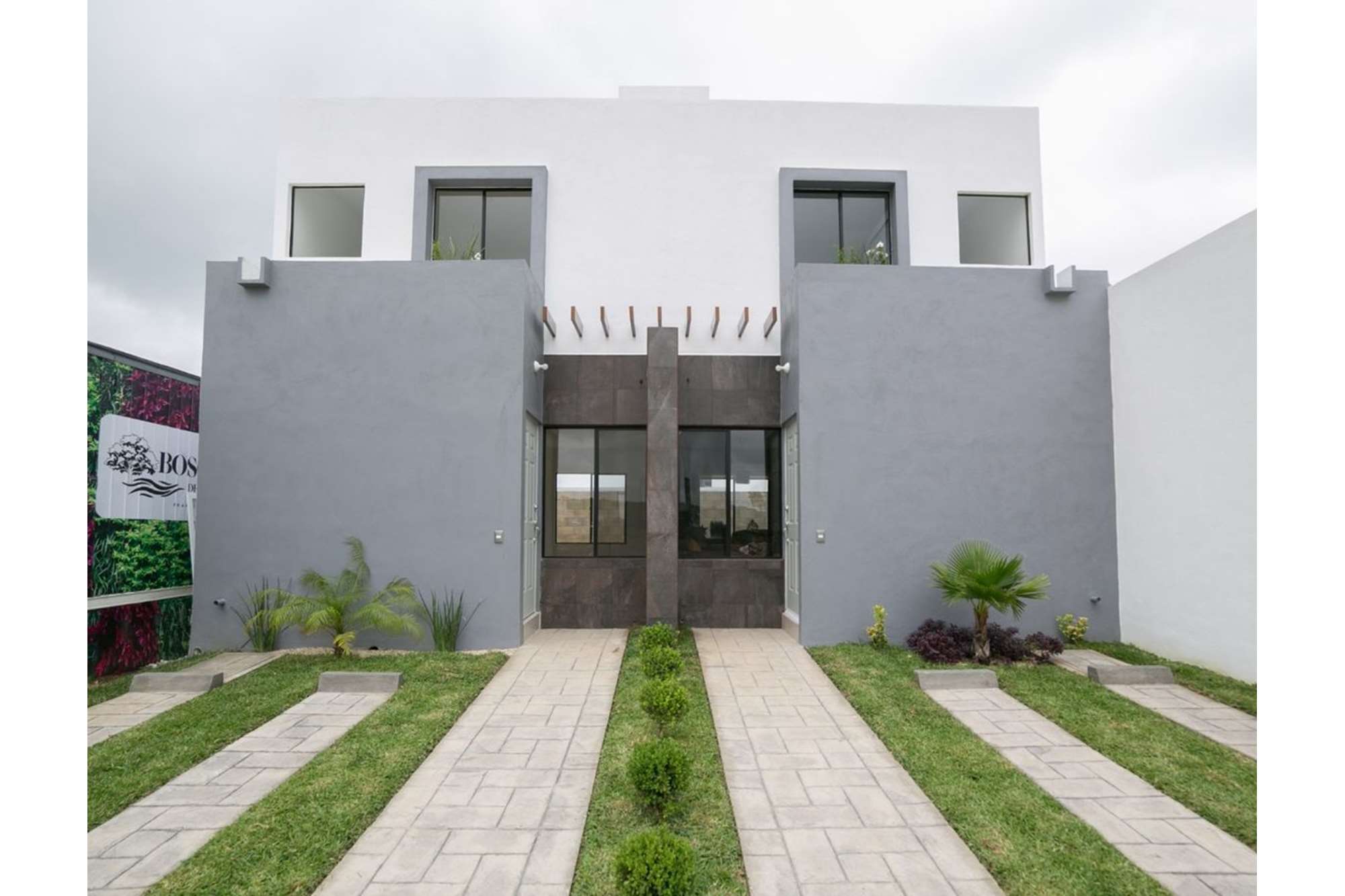 Casa en Venta en carretera Internacional Tuxtla-Ocozocoautla a 15 min. de  la Ciudad. Fracc. Bosques del Sayab, Km. 133+045 del tramo Tuxtla  Gutiérrez-Ocozocoautla 190 Berriozabal Centro - Tu Casa Mi Casa