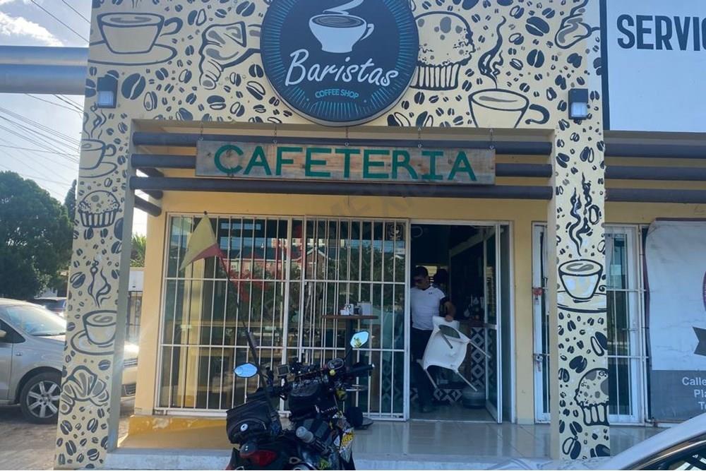 EN VENTA RESTAURANT-CAFETERIA FRENTE AL CENTRO DE CONVENCIONES SIGLO XXI  XCUMPICH, MERIDA