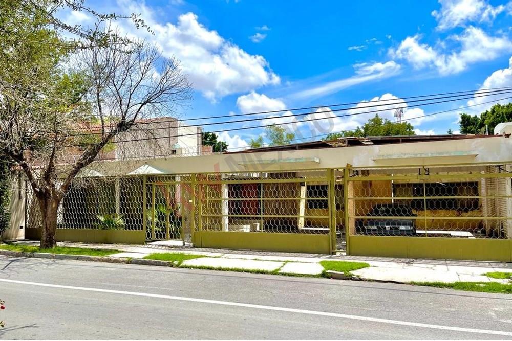 Casa en Venta de un piso, Colonia San Isidro, Torreón, Coahuila