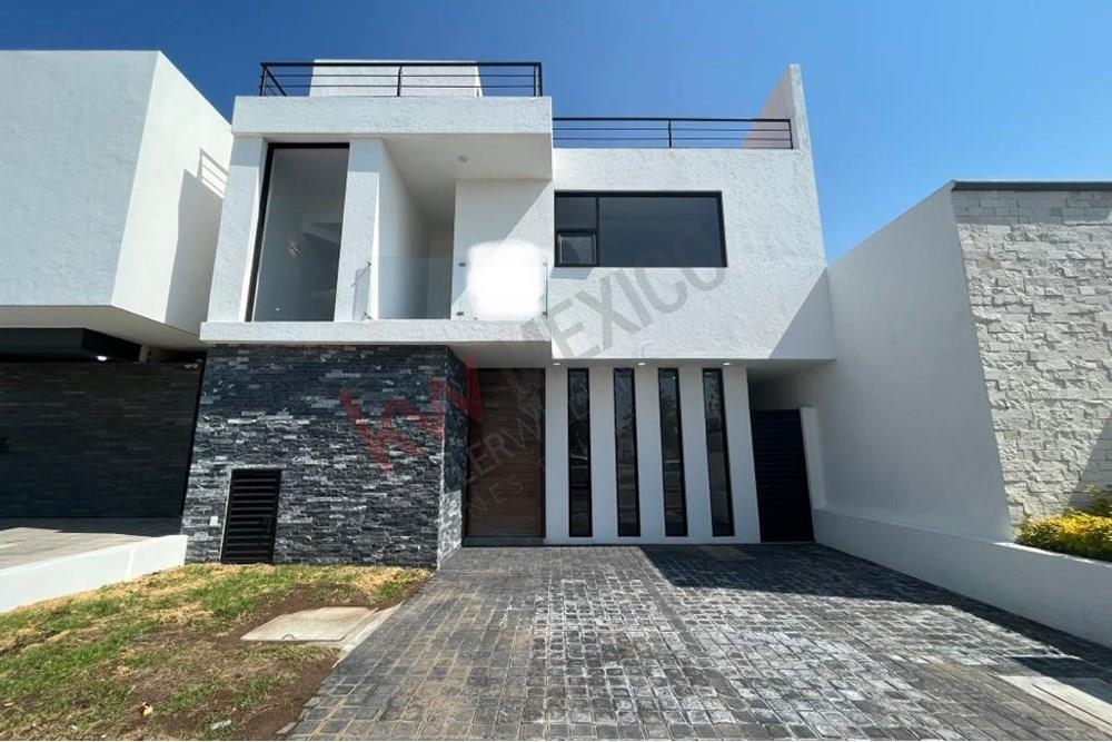 VENTA CASA ESTUDIO Y ROOF GARDEN CUARTO DE SERVICIO