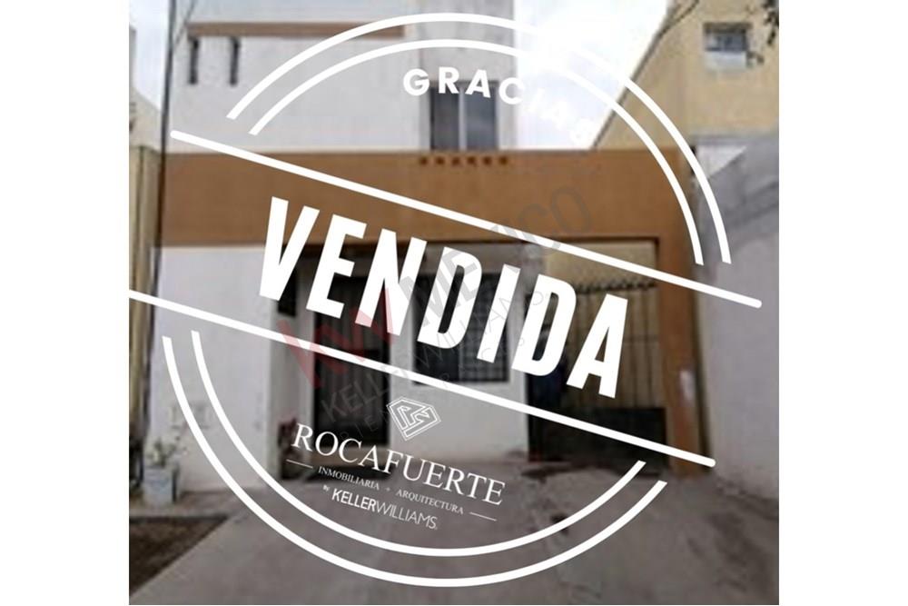 Casa en Venta en Cosmopolis sector 2, Apodaca, Nuevo León