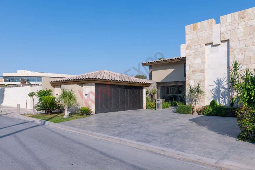 Casa en Venta con vista al Campo de Golf, Campestre La Rosita, Torreón,  Coahuila