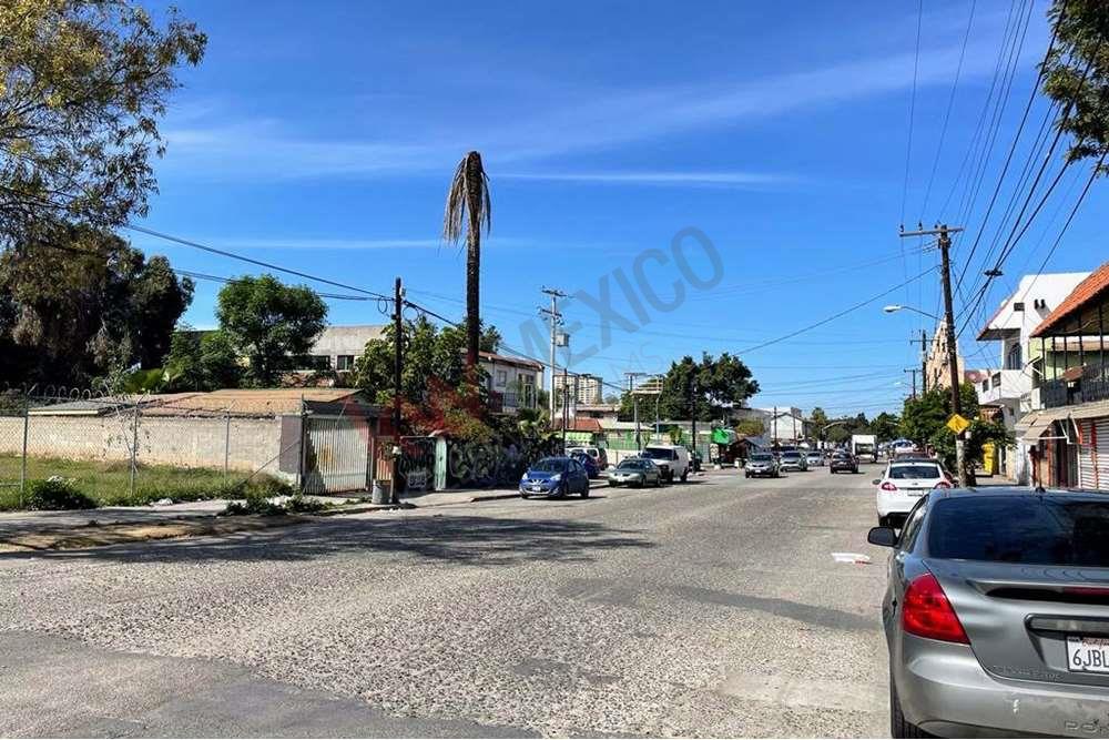 TERRENO EN RENTA COLONIA LIBERTAD, TIJUANA, UBICACIÓN EN AVENIDA PRINCIPAL