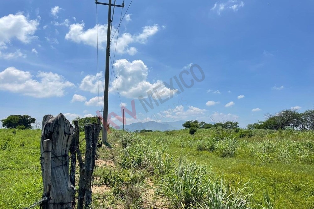 Terreno /Rancho  en venta escriturado en   Cintalapa, plano, p/agricultura y ganadería