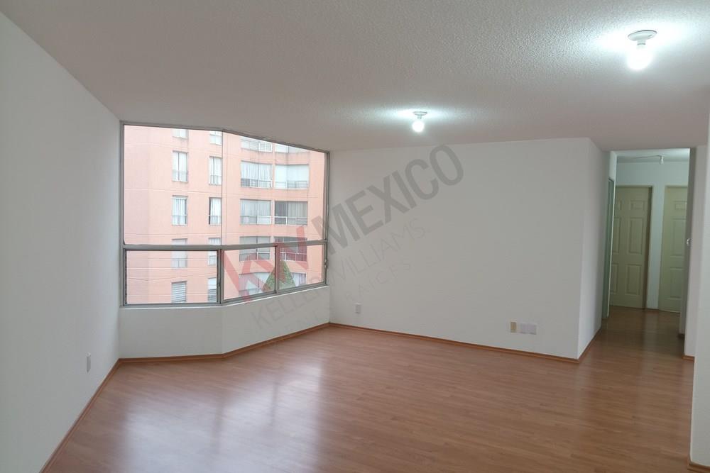 Amplio departamento en venta en Azcapotzalco