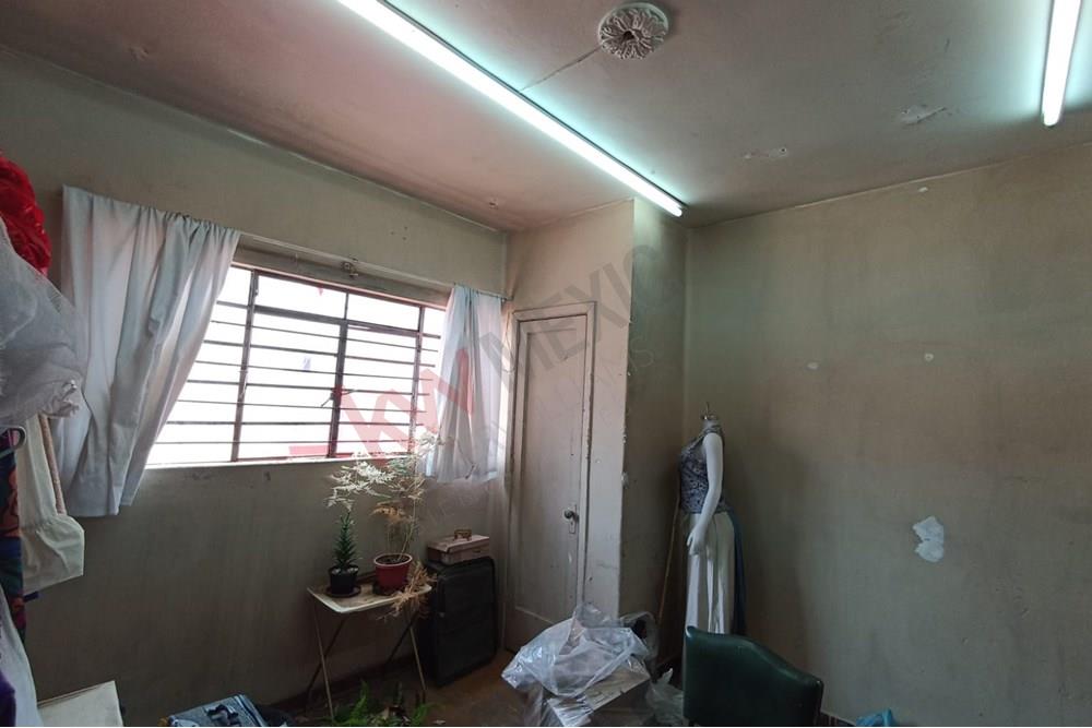 Oportunidad en la Colonia Centro, calle Comonfort: Departamento ideal para comerciantes cerca del Centro Histórico