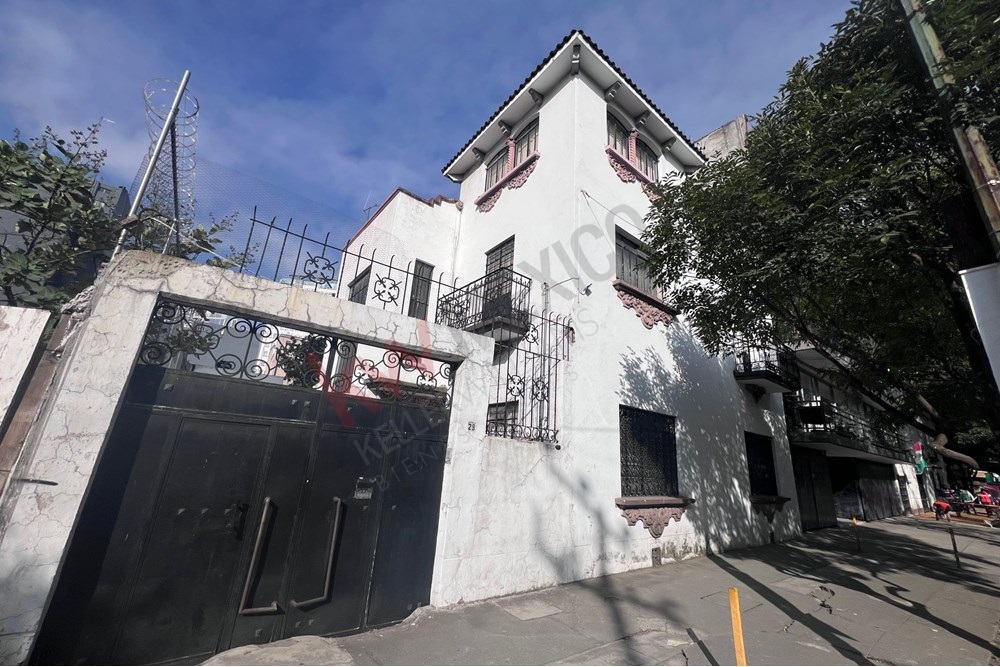 CASA EN VENTA, ROMA SUR, CUAHUTEMOC