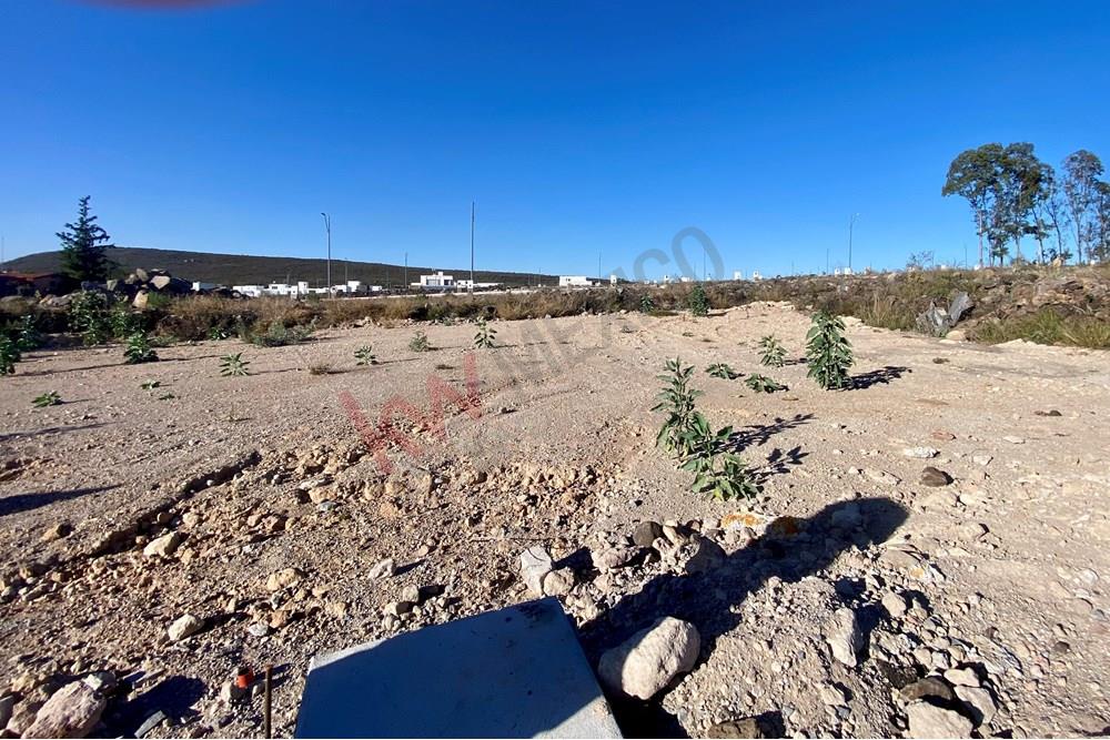 TERRENO EN ESQUINA DE 334M2 EN CONDOMINIO CON AMENIDADES, MALLORCA RESIDENCE‼️