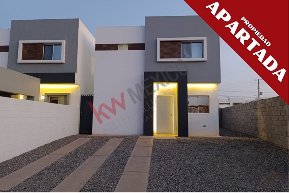 CASA EN RENTA EN TERRANOVA  RESIDENCIAL A 800M DE BLVD LAZARO CARDENAS