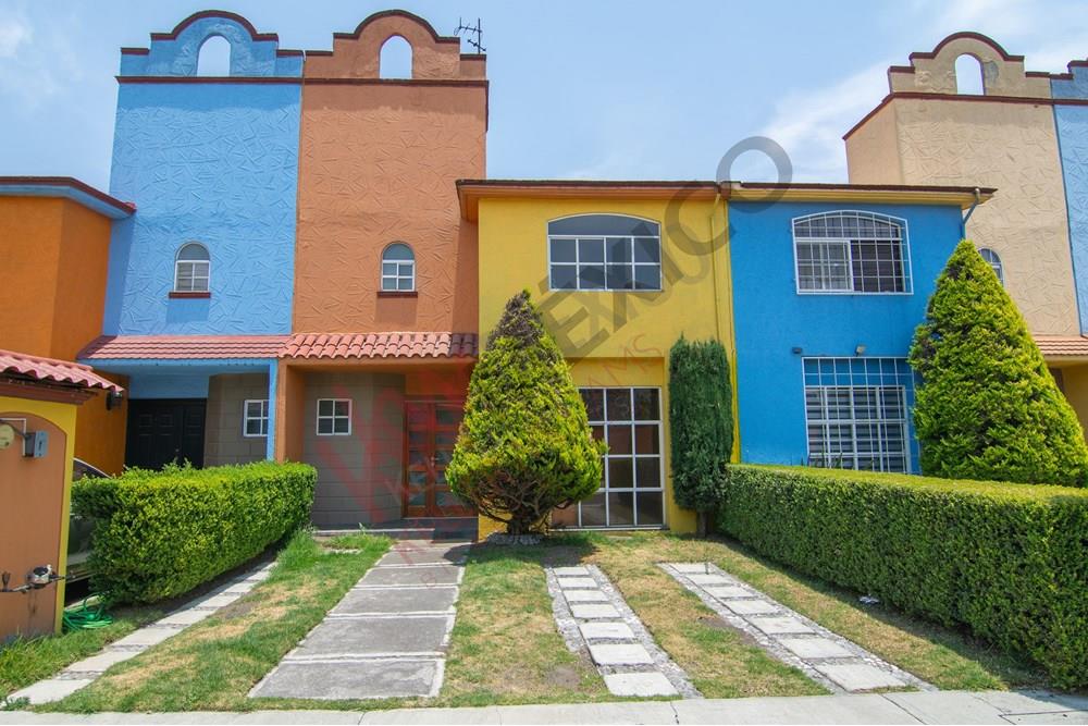 Casa en Renta en Fraccionamiento La Galia, Toluca, Estado de México