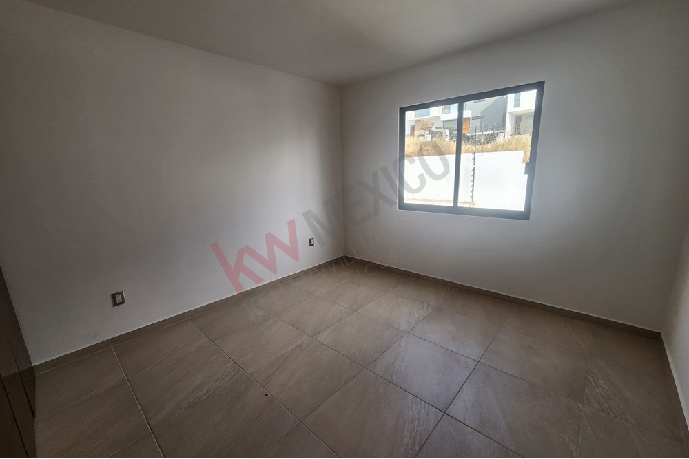 Vive en Lujo: Hogar Nuevo en El Condado