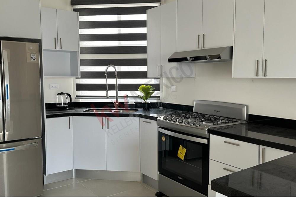 CASA AMUEBLADA EN BÁRCENA RESIDENCIAL CD JUAREZ
