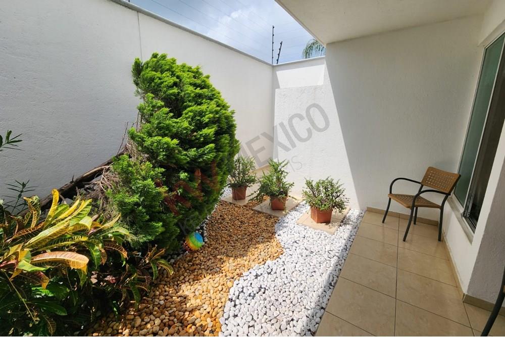 Renta Casa Amueblada de 3 recámaras en Milenio III