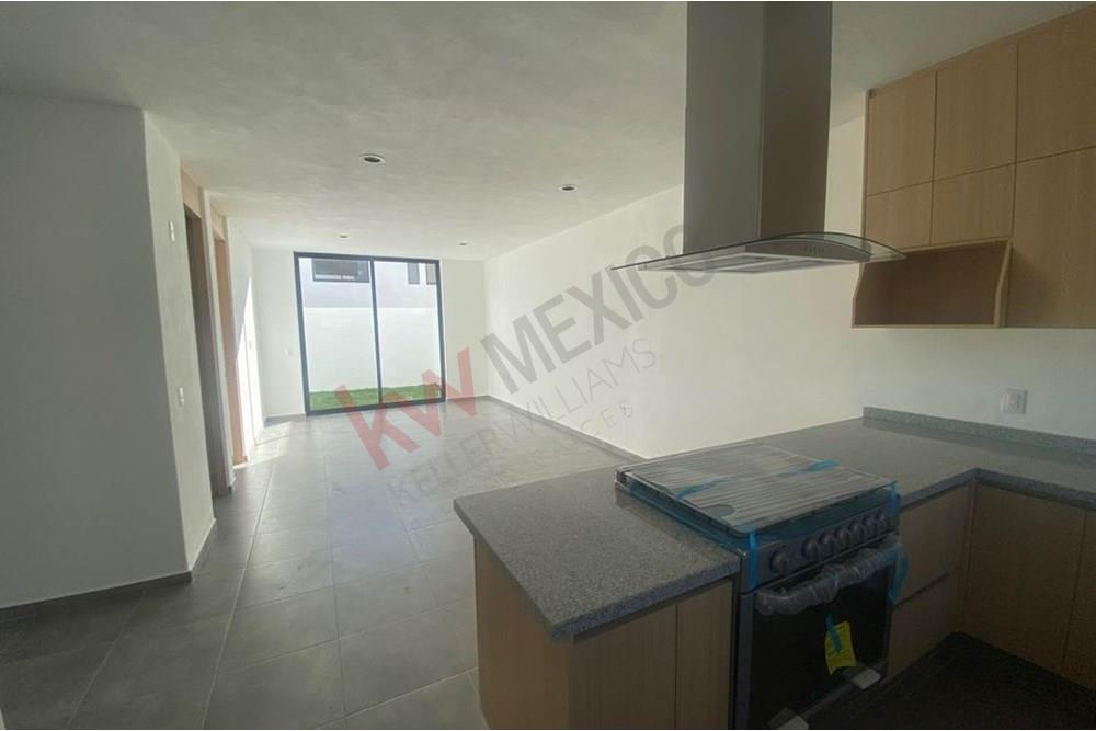 CASA NUEVA EN VENTA EN CAÑADAS DEL ARROYO, CORREGIDORA CON REC. EN PLANTA BAJA