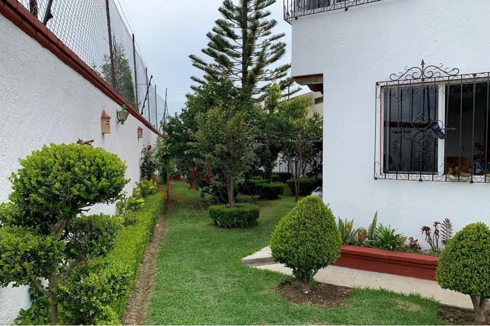 Casa en Venta de dos pisos en Tepetzingo, Tenancingo, Estado de México