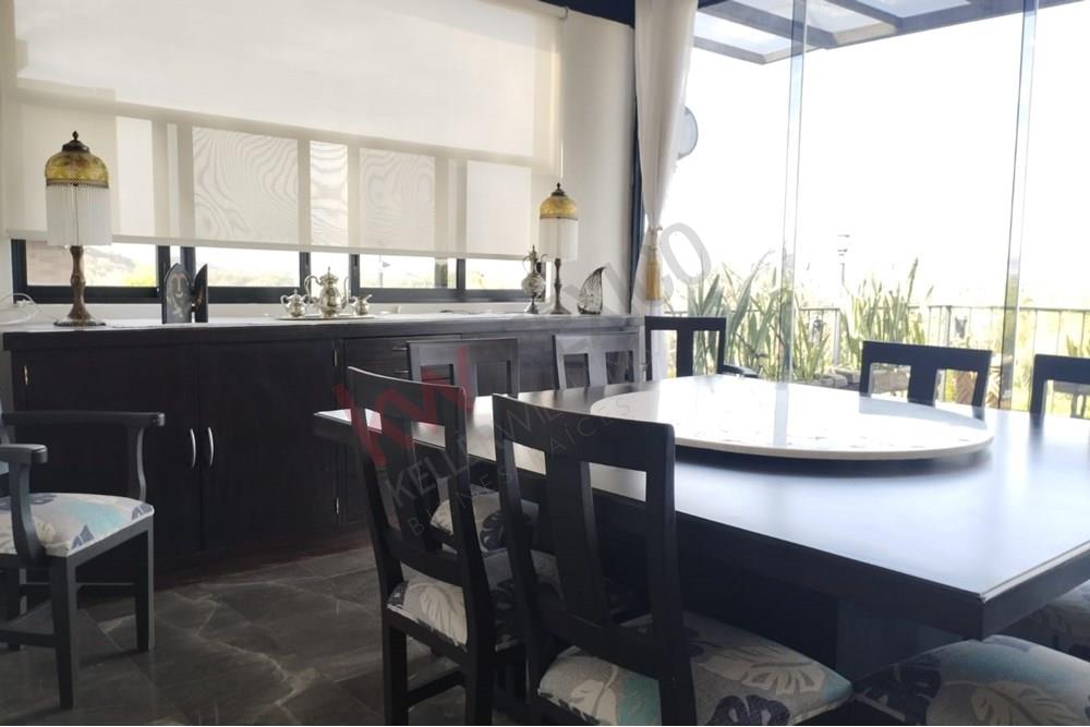 ¡Exclusividad y lujo en el corazón de Querétaro!  - Residencia en Renta en Balvanera Golf &amp; Polo Country Club