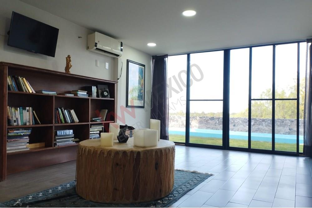 ¡Exclusividad y lujo en el corazón de Querétaro!  - Residencia en Renta en Balvanera Golf &amp; Polo Country Club