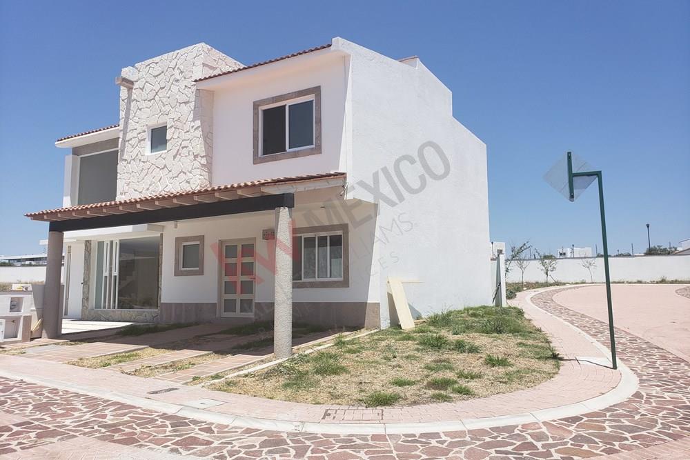 Disfruta del estilo de vida de Ciudad Maderas: Renta una casa de ensueño en Querétaro
