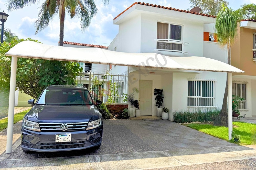Casa EN VENTA en Condominio Primavera, col. Parques del Bosque, Tlaquepaque, Jal.