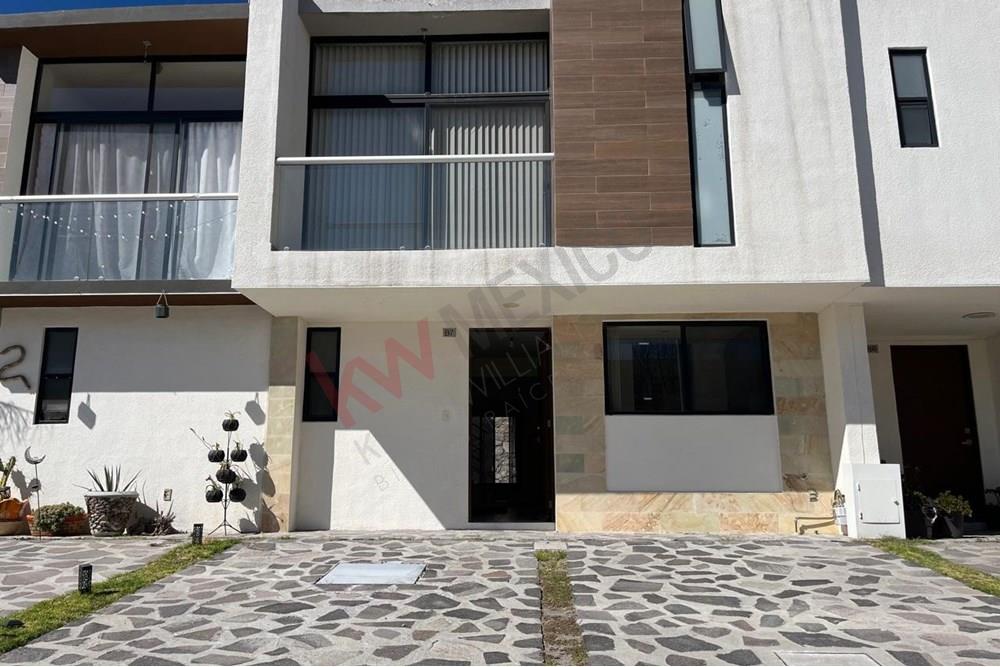 HERMOSA Y ESPACIOSA CASA en renta en MODENA, Zakia. - $15,000 incluye mtto.