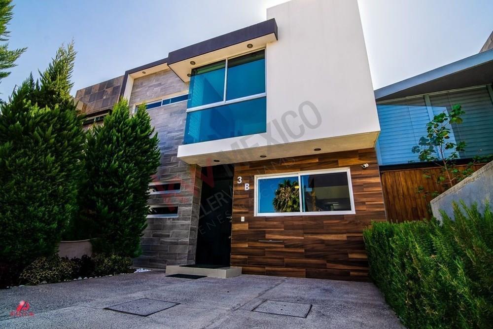 Casa en Venta en Bosques Cedros, Bosques de Santa Anita, Tlajomulco