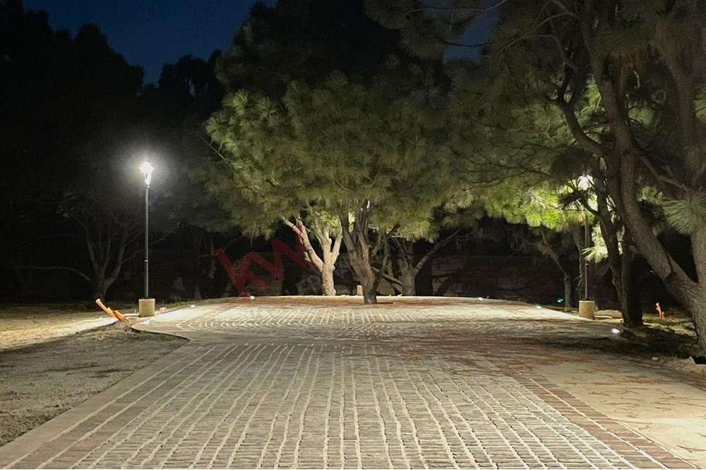 Terrenos residenciales dentro de condominio exclusivo