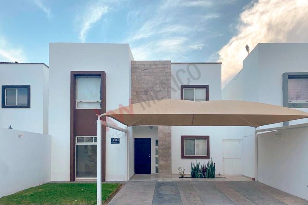 Casa en renta frente área verde, Residencial Senderos, Torreón, Coahuila