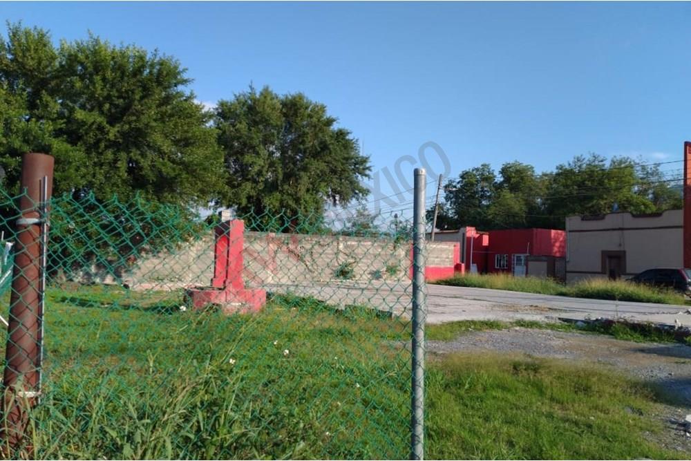 Terreno en Renta en centro de Allende Nuevo León, uso de suelo comercial