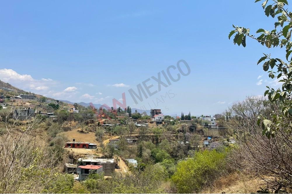 TERRENO EN VENTA PARA INVERSION UBICADO EN LADERA DE LA PUENTE BARRIO LA CHIGULERA EXCLUSIVA ZONA DE SAN FELIPE DEL AGUA EN OAXACA DE JUAREZ