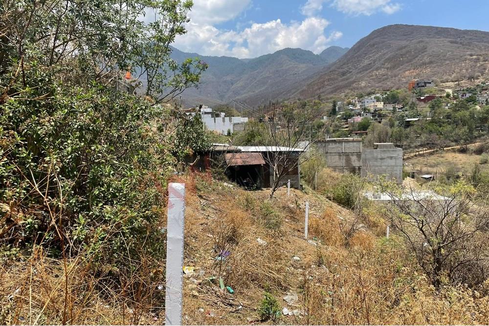 TERRENO EN VENTA PARA INVERSION UBICADO EN LADERA DE LA PUENTE BARRIO LA CHIGULERA EXCLUSIVA ZONA DE SAN FELIPE DEL AGUA EN OAXACA DE JUAREZ