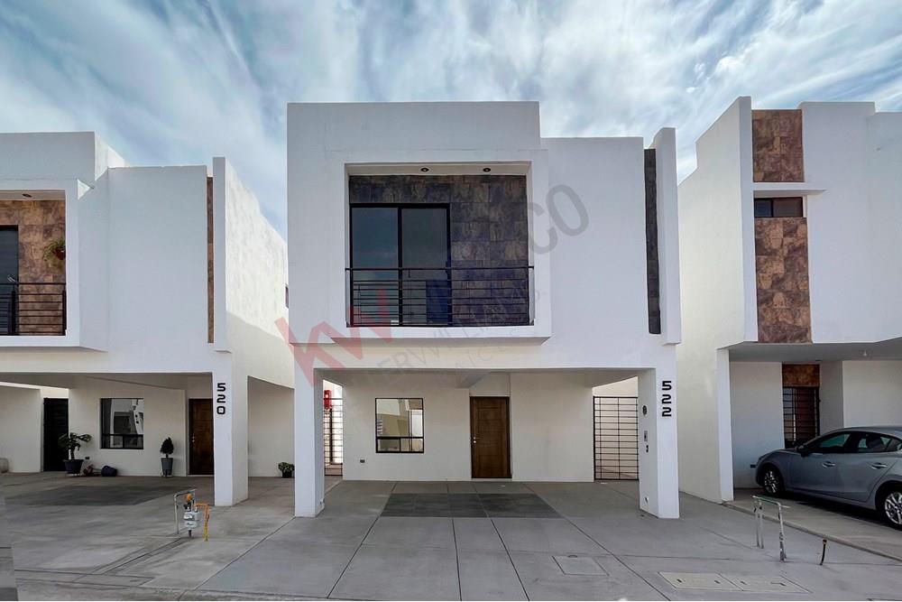 Casa en renta lista para estrenar en circuito cerrado, Los Viñedos,  Torreón, Coahuila