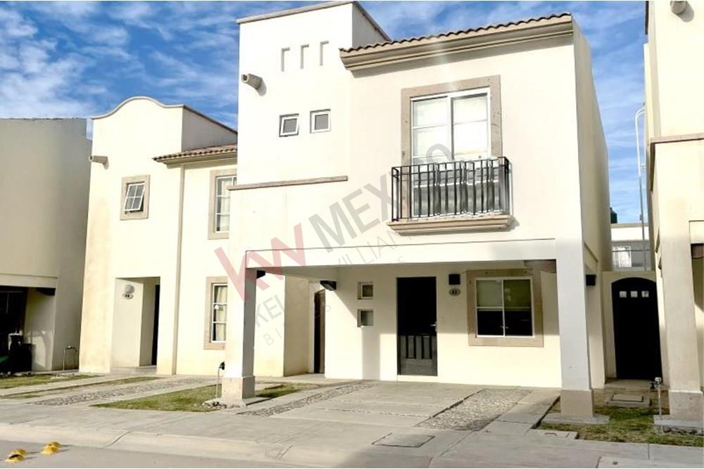 Casa de renta equipada en cerrada Livorno, Residencial Senderos