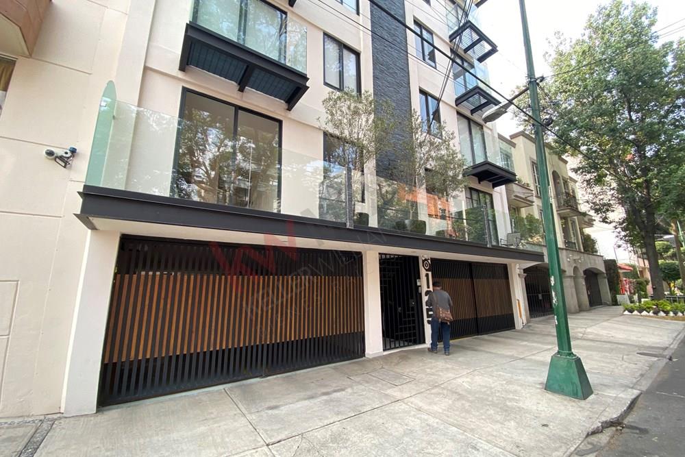 Departamento AMUEBLADO en calle tranquila cerca de  Avenida Universidad, Xola y Etiopía