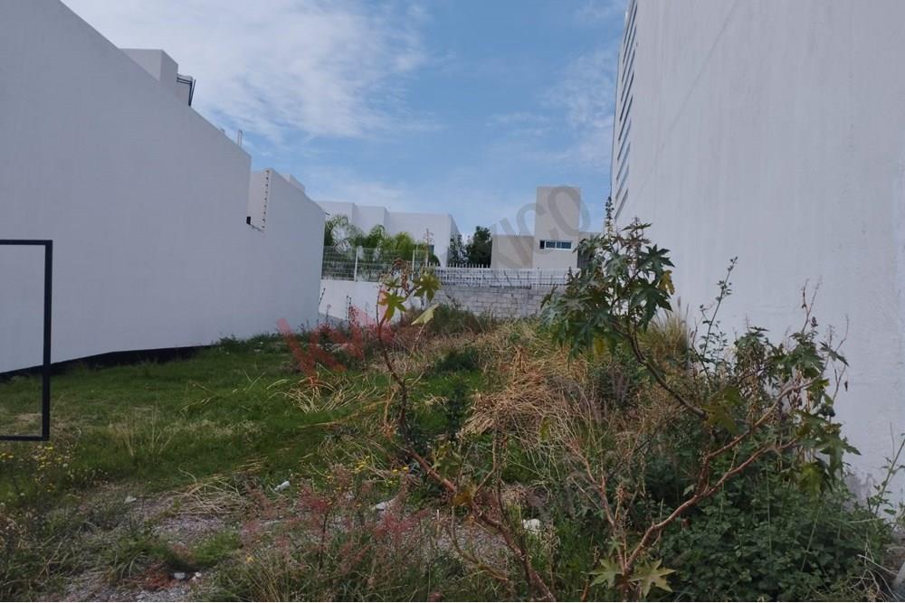 TERRENO EN VENTA CUMBRES DEL LAGO JURIQUILLA