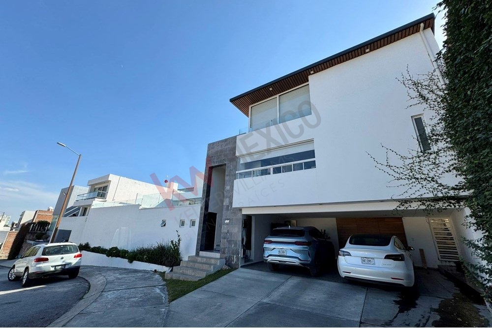 Casa en renta amueblada en Lomas del Tecnológico