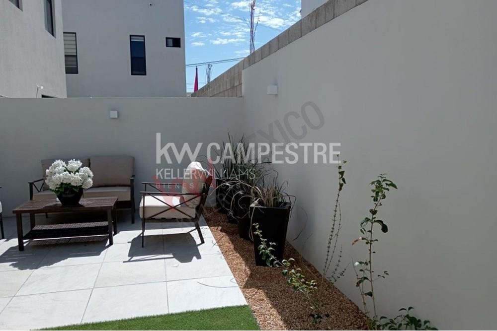 Nuevo residencial con acceso controlado, casa club y gimnasio