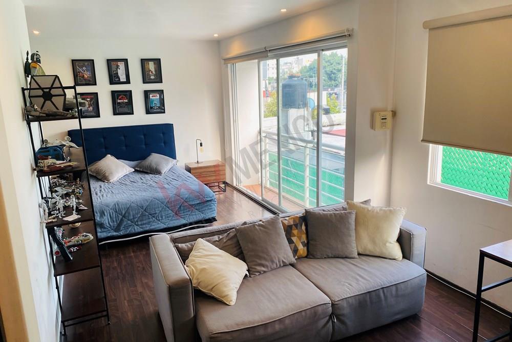 Venta de Casa con Roofgarden Privado y terraza en Roma Sur