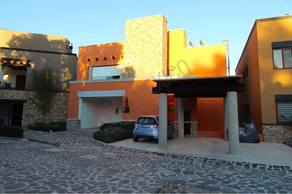 Departamento Amueblado En Capilla De Piedra