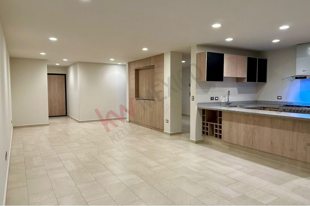 Departamento en RENTA en fraccionamiento privado Turmalina, El Condado