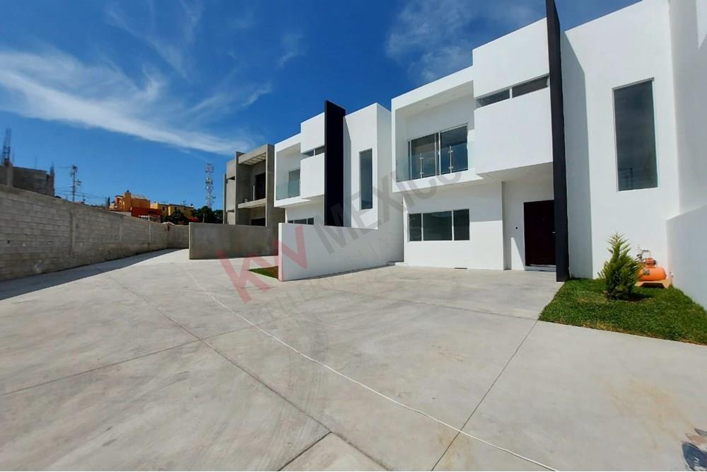 Beautiful Ocean view home in gated community at Rosarito