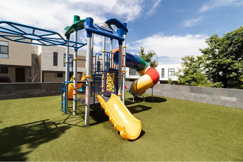 Venta de casa en Antalia Granito Zibatá con 3 recamaras