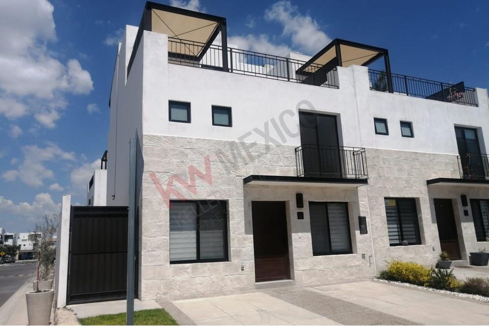 Renta Torre de Piedra Juriquilla el Salitre