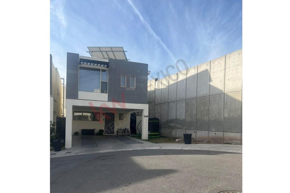 CASA EN RENTA FRACCIONAMIENTO  MONTICELLO (ZONA CANTERA)