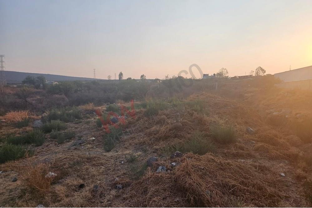 Terreno en venta excelente opción para bodega en calle abierta