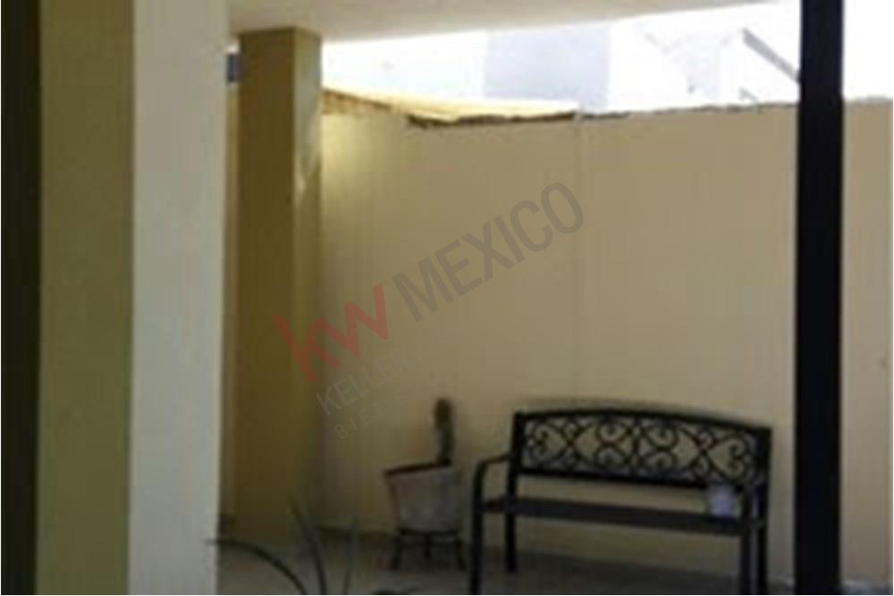 Casa moderna en Lomas de Anahuac, Monterrey
