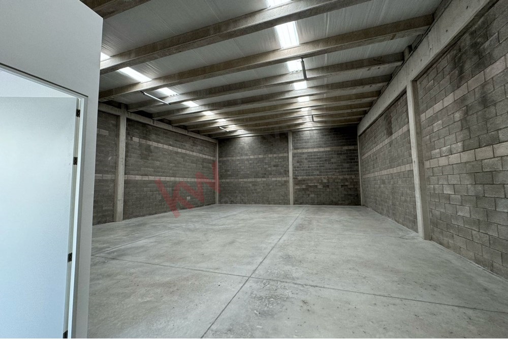 BODEGA EN VENTA UBICADA EN UNA ZONA DE ALTO IMPACTO COMERCIAL