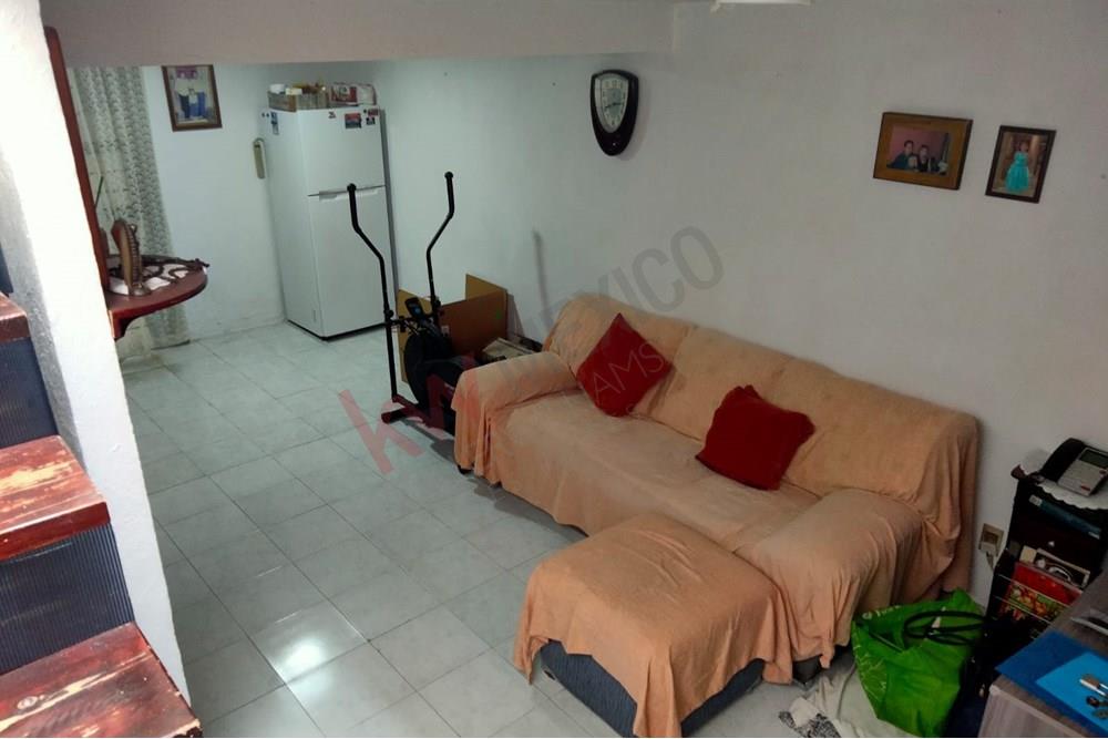 CASA EN VENTA, CONJUNTO URBANO LA GUADALUPANA, ECATEPEC ESTADO DE MEXICO