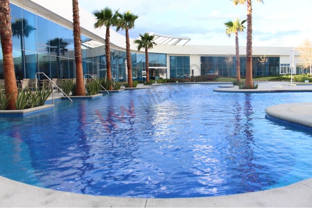 Renta de departamento amueblado en Juriquilla Towers con adecuaciones y equipamiento premium